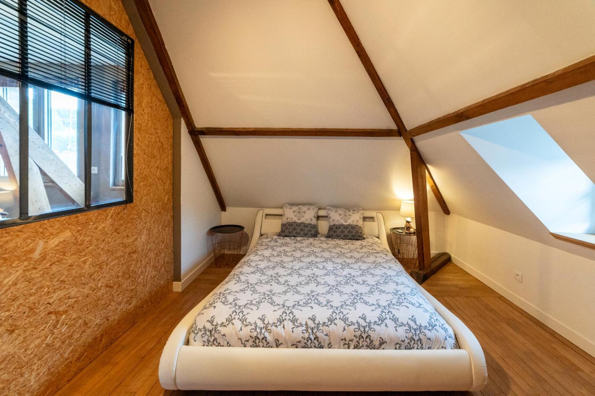 Bed and Breakfast Les Étoiles Tonnerre Habitación foto